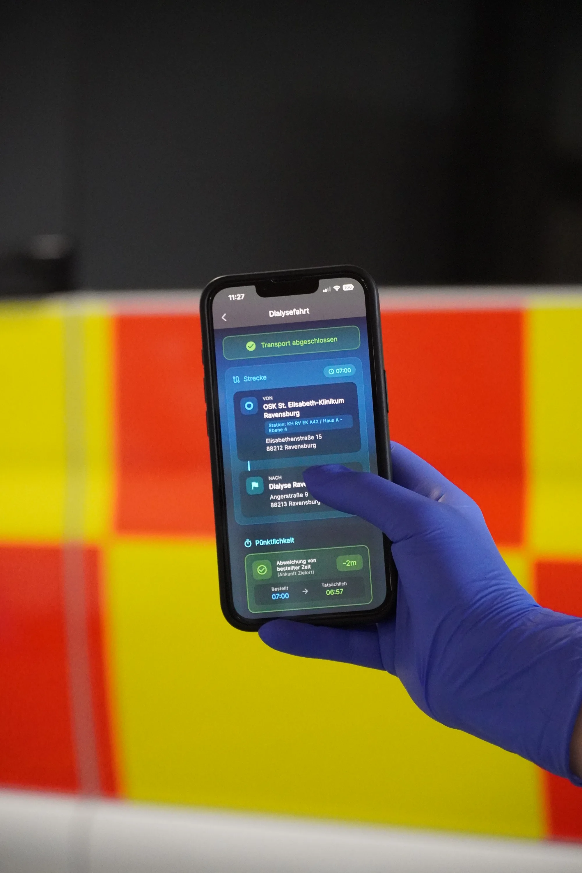 Besatzung mit den Einsatzdetails in der Crew-App im Blick